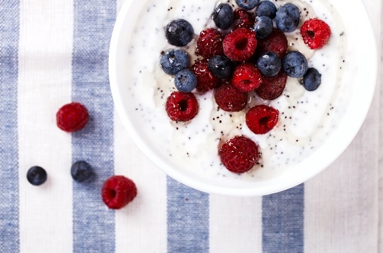 healthy-skin-diet-berries-and-oil-seeds-pristine-organics